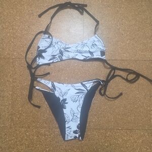 Elegant Black and White Floral Bikini Set